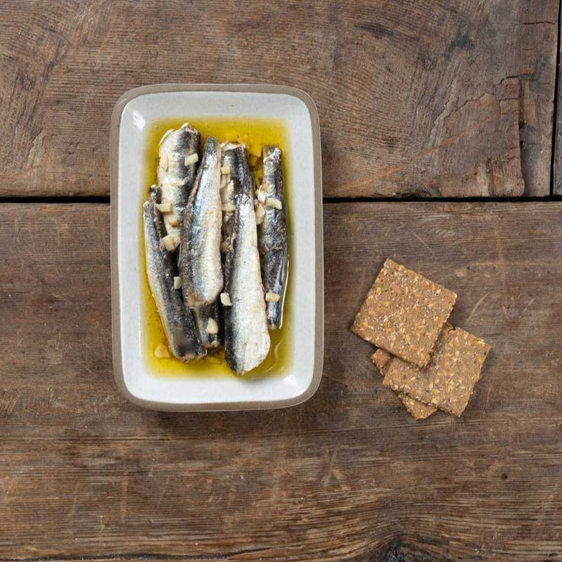 Load image into Gallery viewer, Patagonia Provisions &amp;#39;Roasted Garlic White Anchovies&amp;#39;, Spain - DECANTsf
