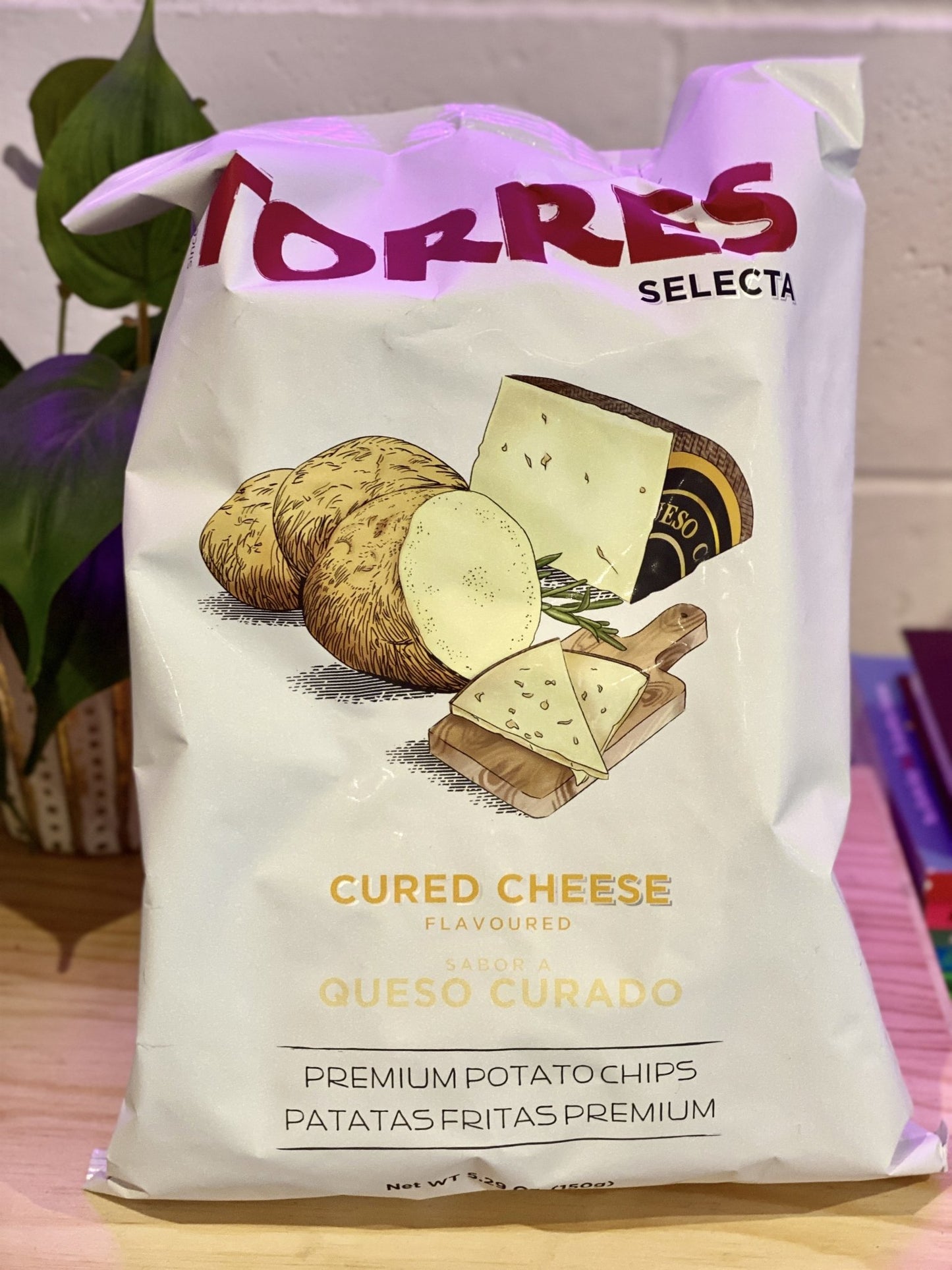 Torres 'Queso Curado' Cured Cheese Chips (50g small bag) - DECANTsf